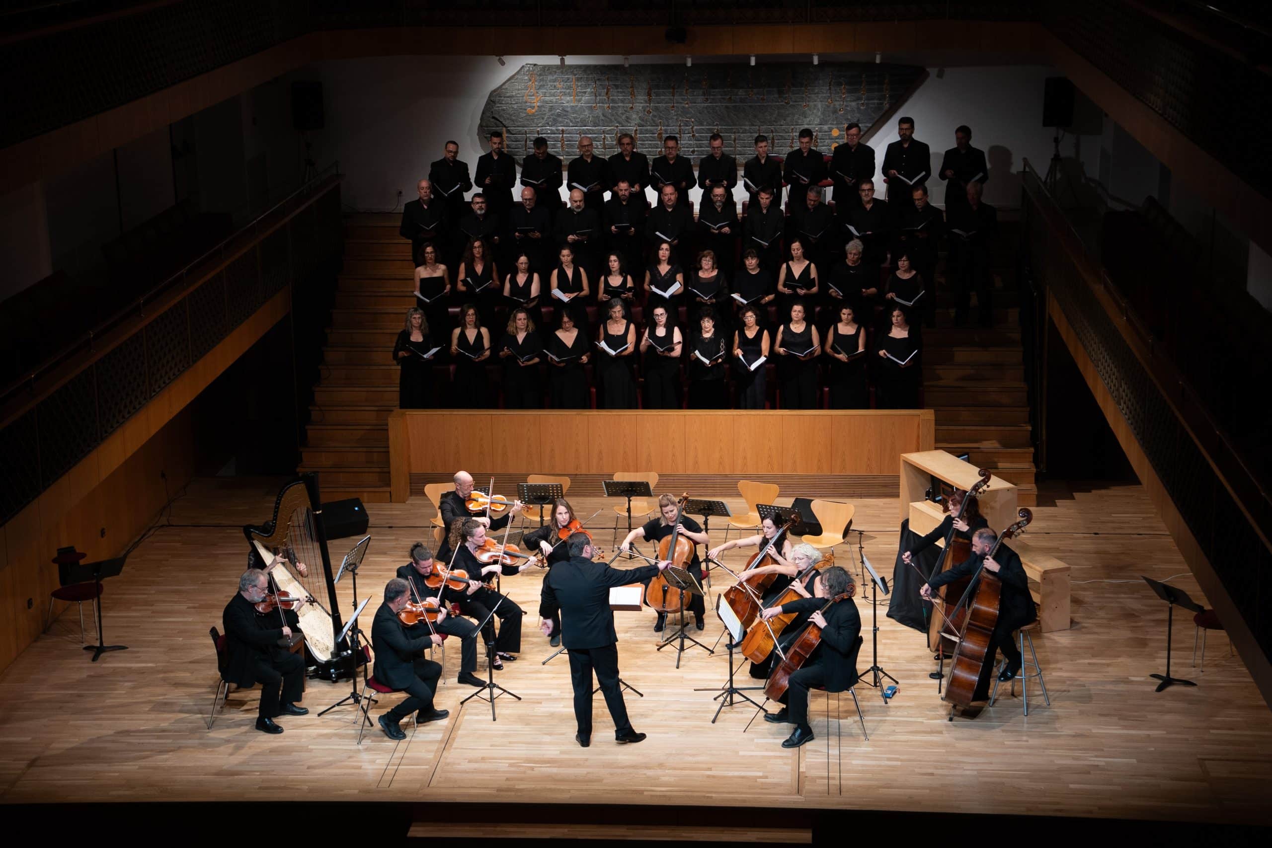 https://creandgroup.com/wp-content/uploads/Concert-Cap-a-la-LLum_-STUDIO-IXI_FONCA-scaled.jpg